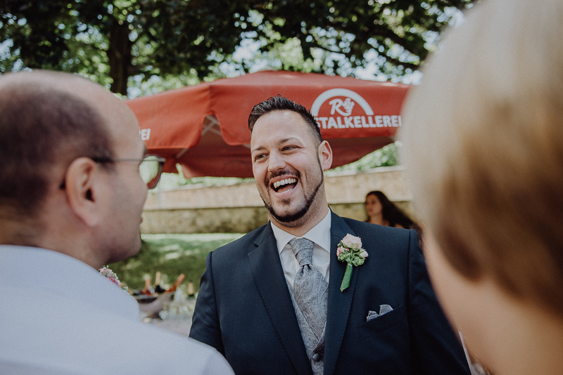 Hochzeitsfotograf aus Waiblingen in Kernen Remstal